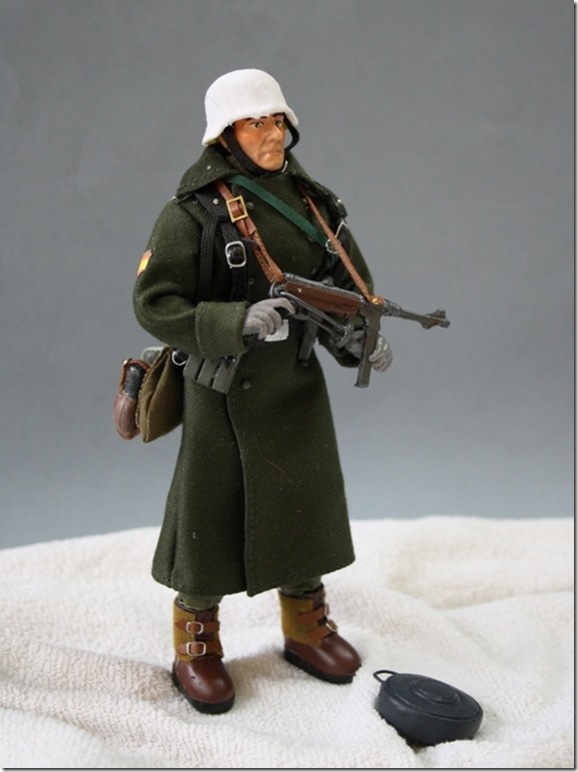 LA DIVISION AZUL – SOLDADO 7 – Figura articulada Escala 1/10 madelman custom