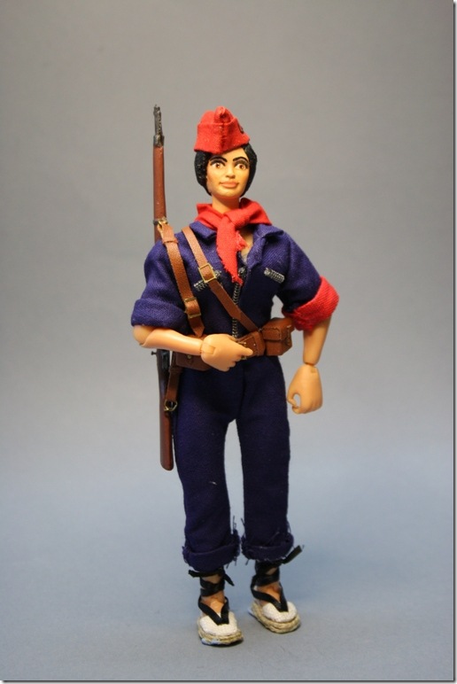 MILICIANA GUERRA CIVIL ESPAÑOLA Figura articulada Escala 1/10 madelman custom