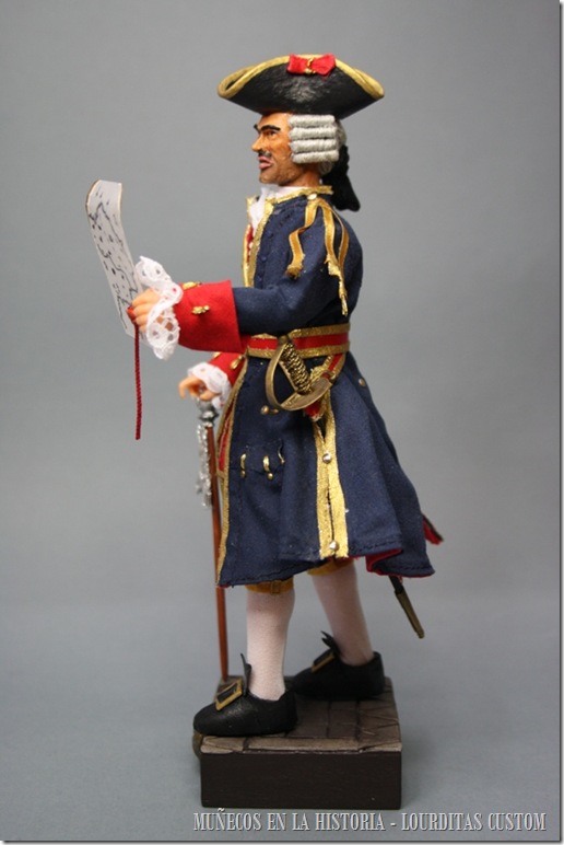 OFICIAL DEL REGIMIENTO REAL DE ARTILLERIA 1755 – Figura articulada Escala 1/10 madelman custom