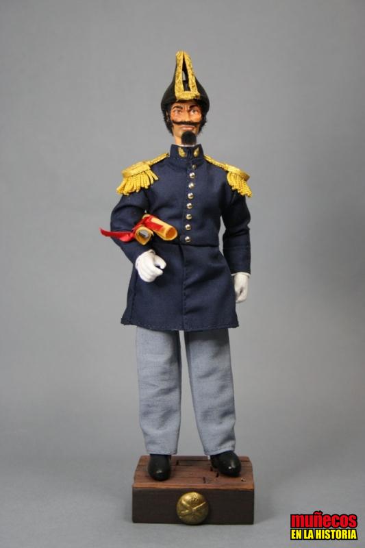 CAPITAN DE LA PLANA MAYOR DEL CUERPO DE ARILLERIA CON LEVITA 1843 – Figura articulada Escala 1/10 madelman custom