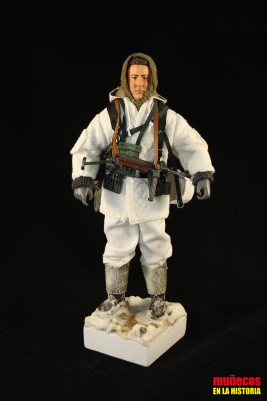 SOLDADO ALEMAN EN  UNIFORME DE INVIERNO II – Figura articulada Escala 1/10 madelman custom